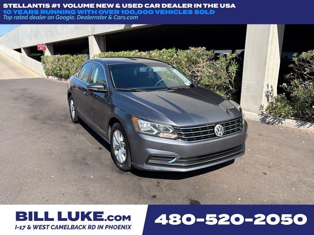 2017 VOLKSWAGEN Passat