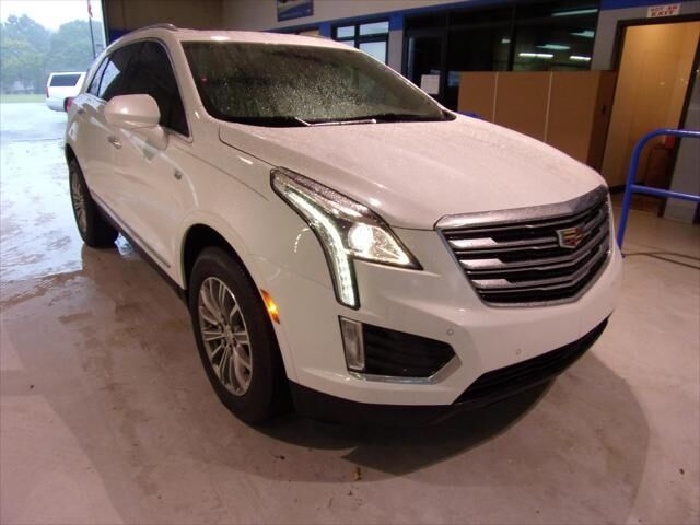2017 CADILLAC XT5