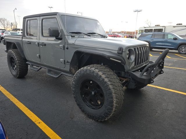 2021 JEEP Gladiator