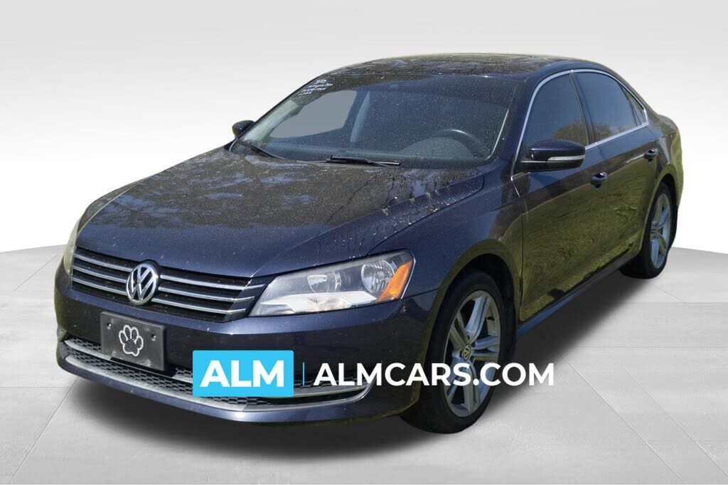 2014 VOLKSWAGEN Passat