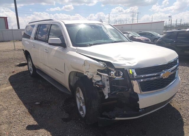 2015 CHEVROLET Suburban
