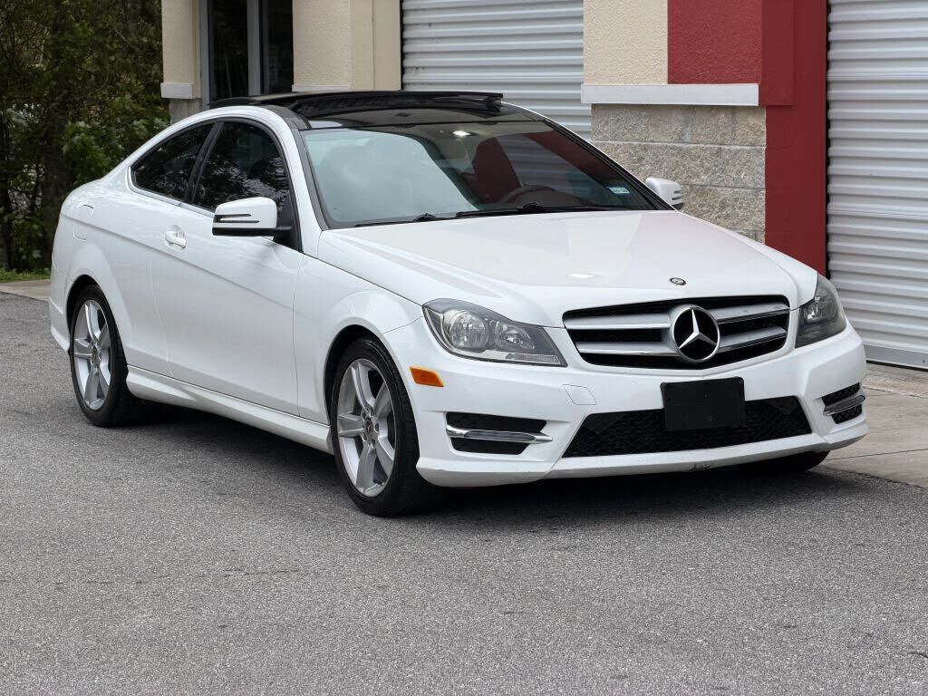 2013 MERCEDES-BENZ C-Class