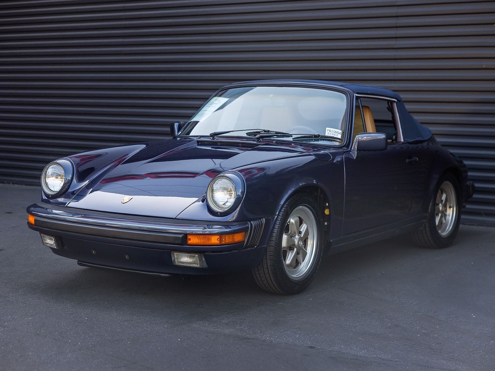 1986 PORSCHE 911