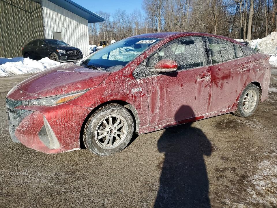 2018 TOYOTA Prius