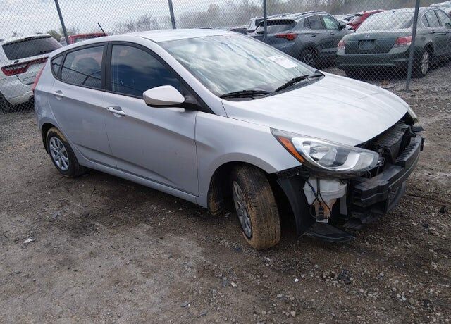 2014 HYUNDAI Accent