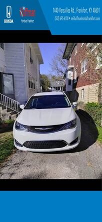2020 CHRYSLER Pacifica