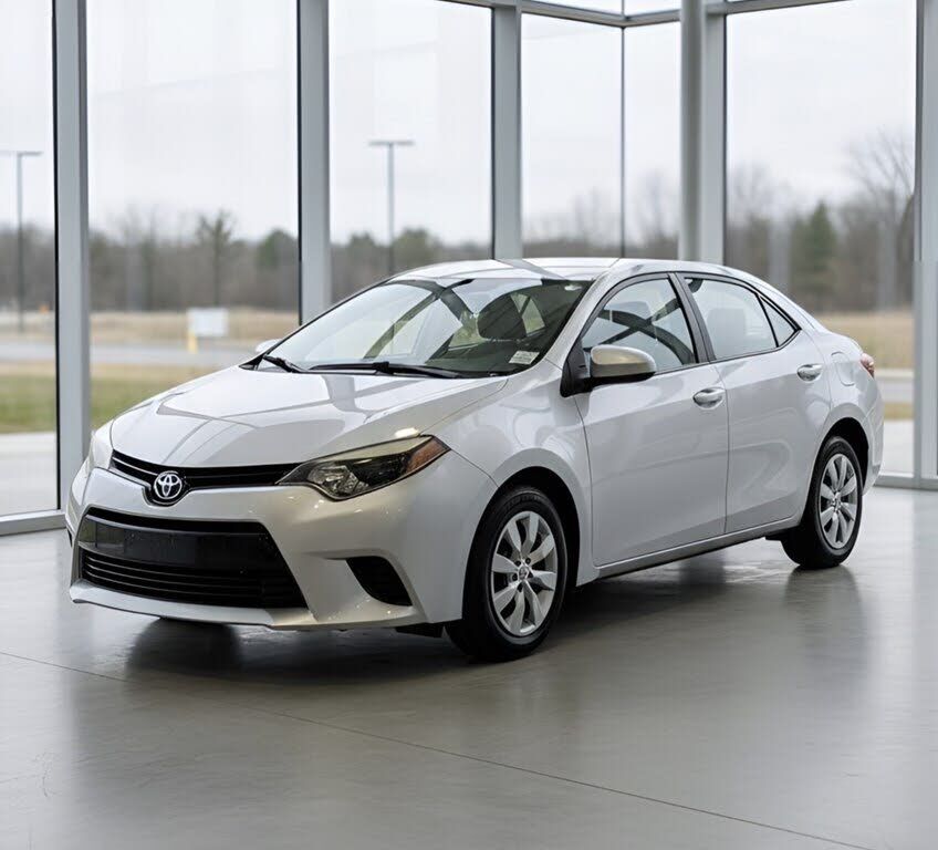 2015 TOYOTA Corolla