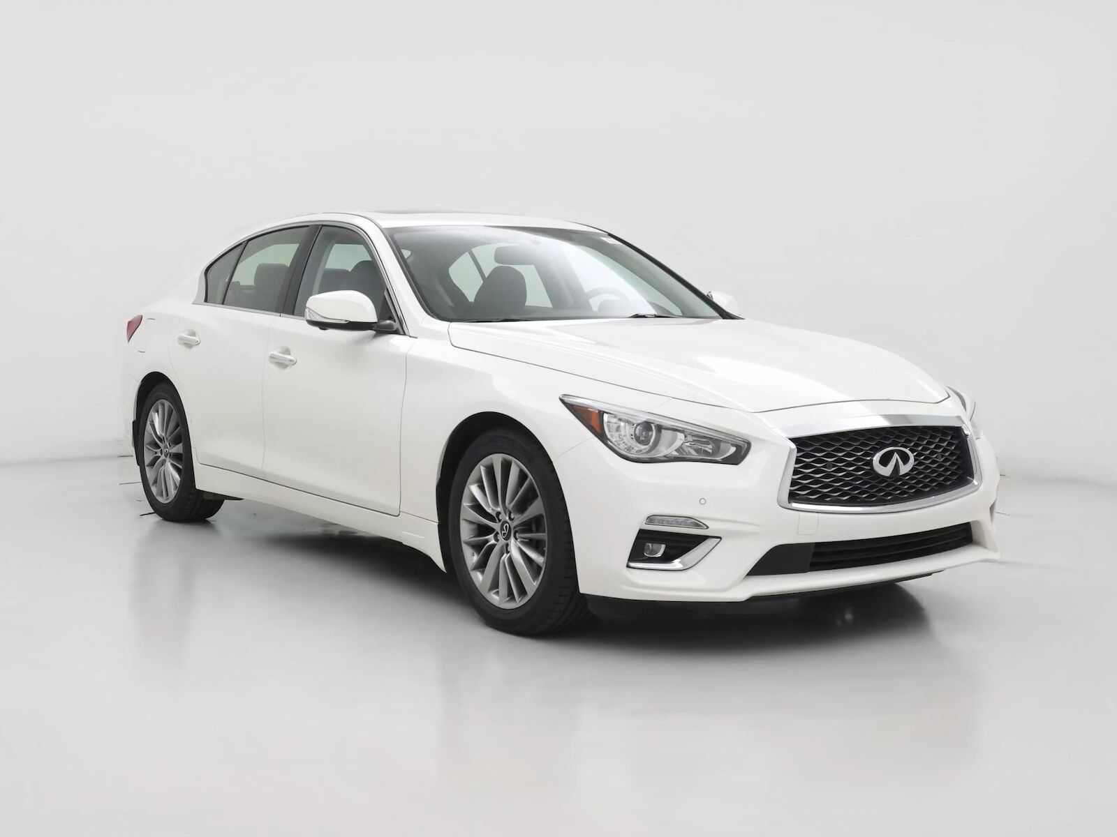 2022 INFINITI Q50