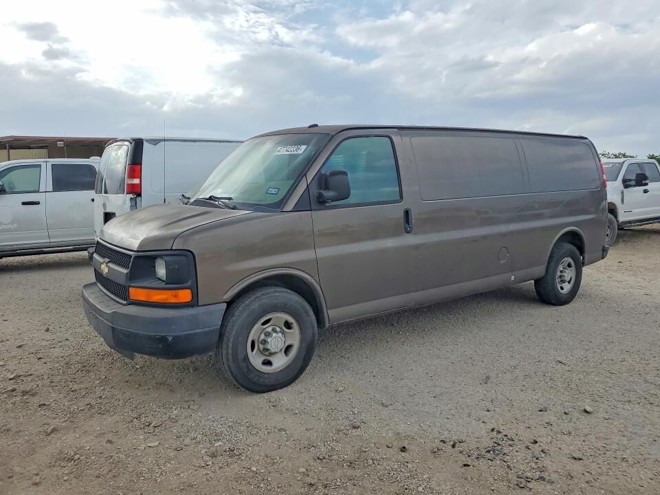 2015 CHEVROLET Express