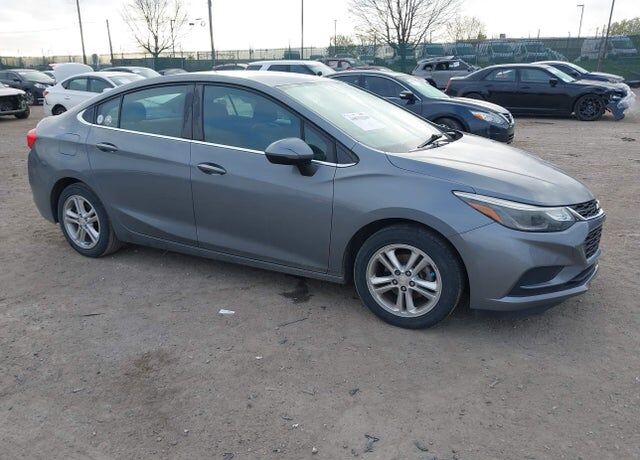 2018 CHEVROLET Cruze