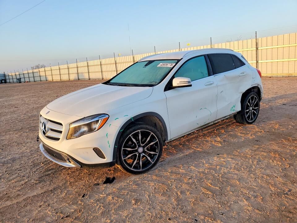 2017 MERCEDES-BENZ GLA-Class