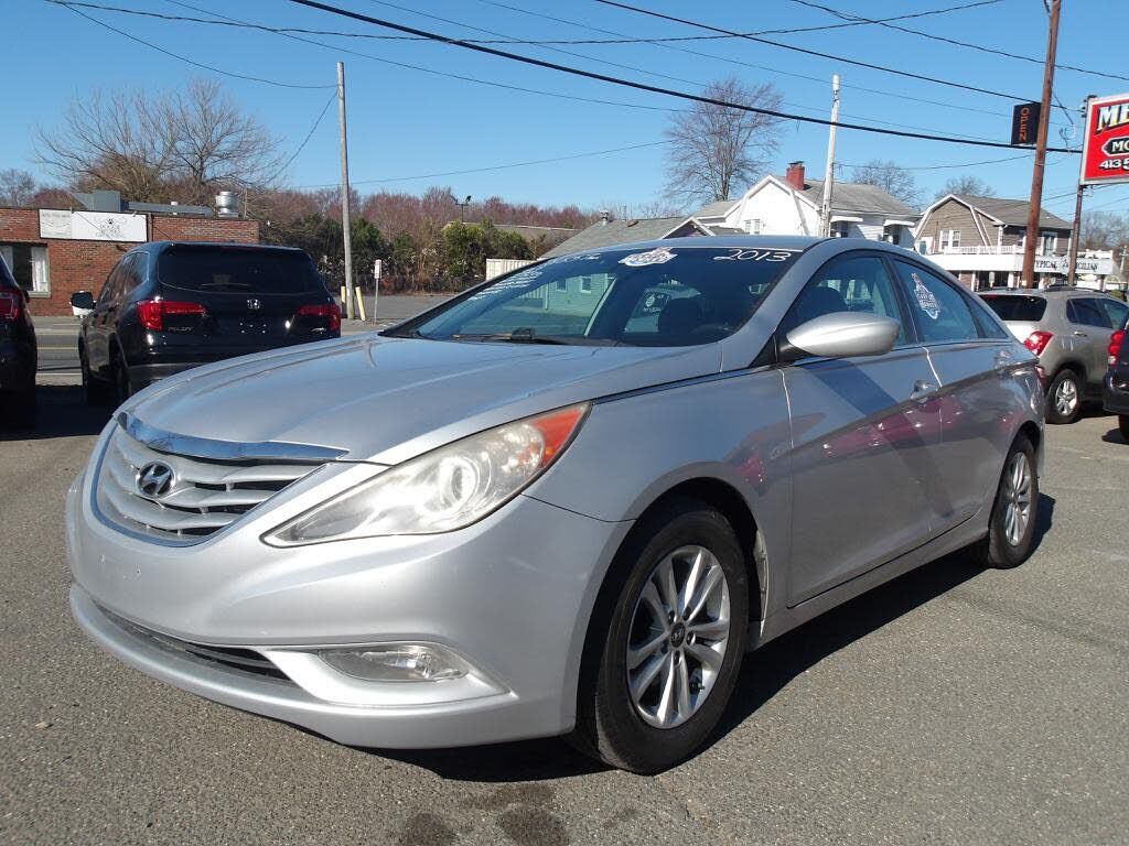 2013 HYUNDAI Sonata