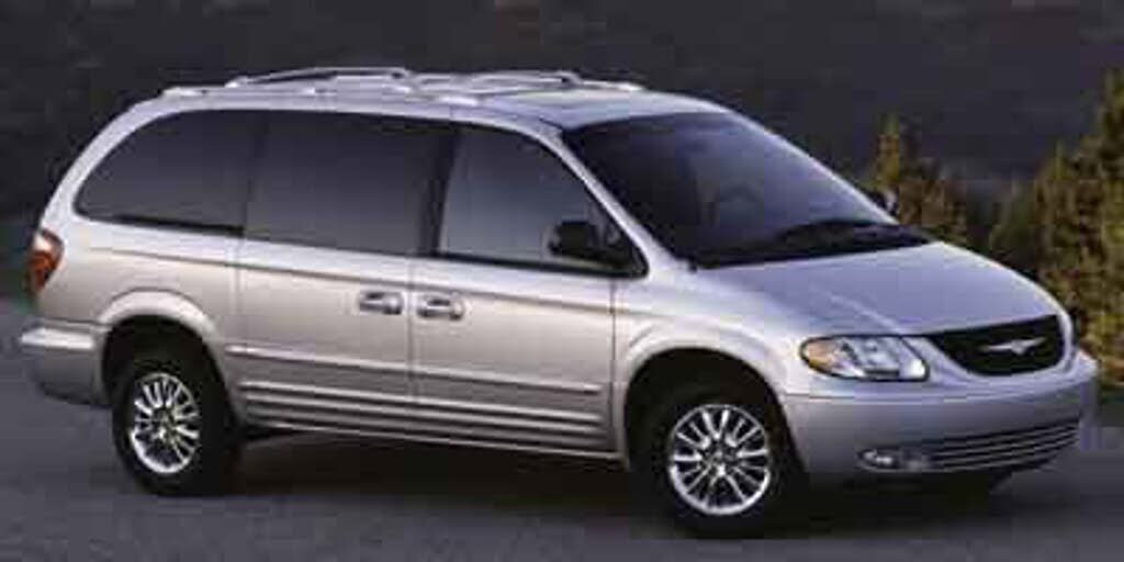 2003 CHRYSLER Town and Country