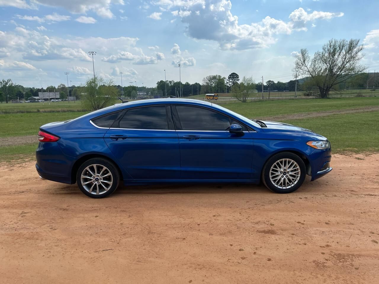 2017 FORD Fusion