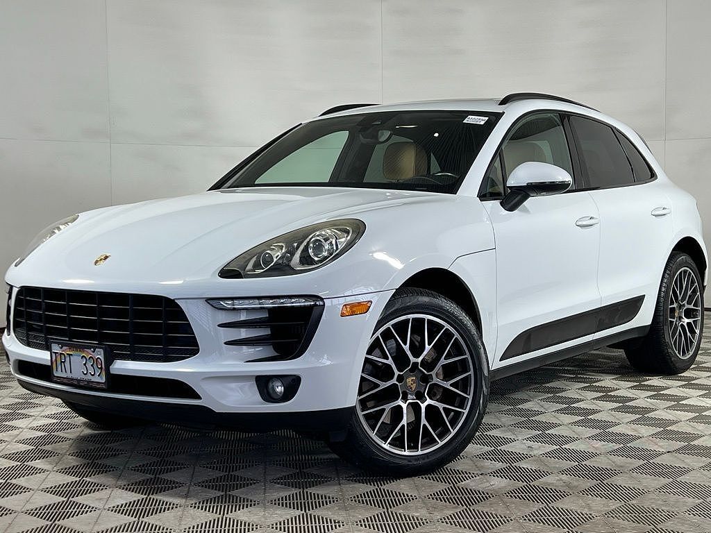 2018 PORSCHE Macan