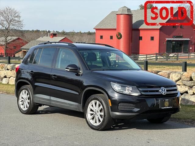 2015 VOLKSWAGEN Tiguan