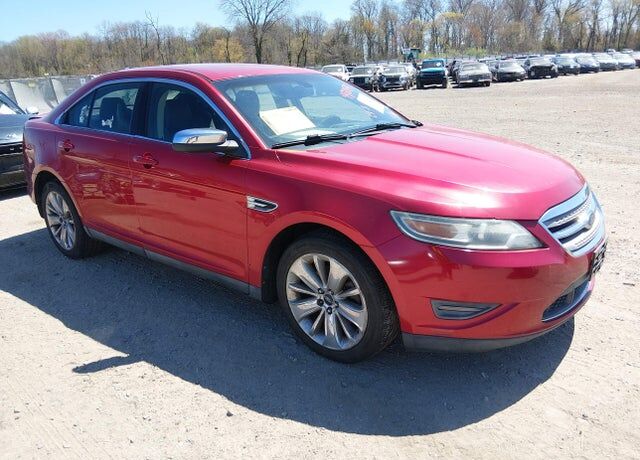 2010 FORD Taurus