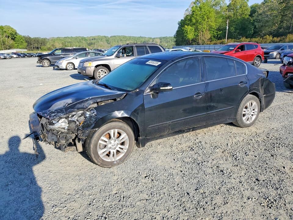 2010 NISSAN Altima
