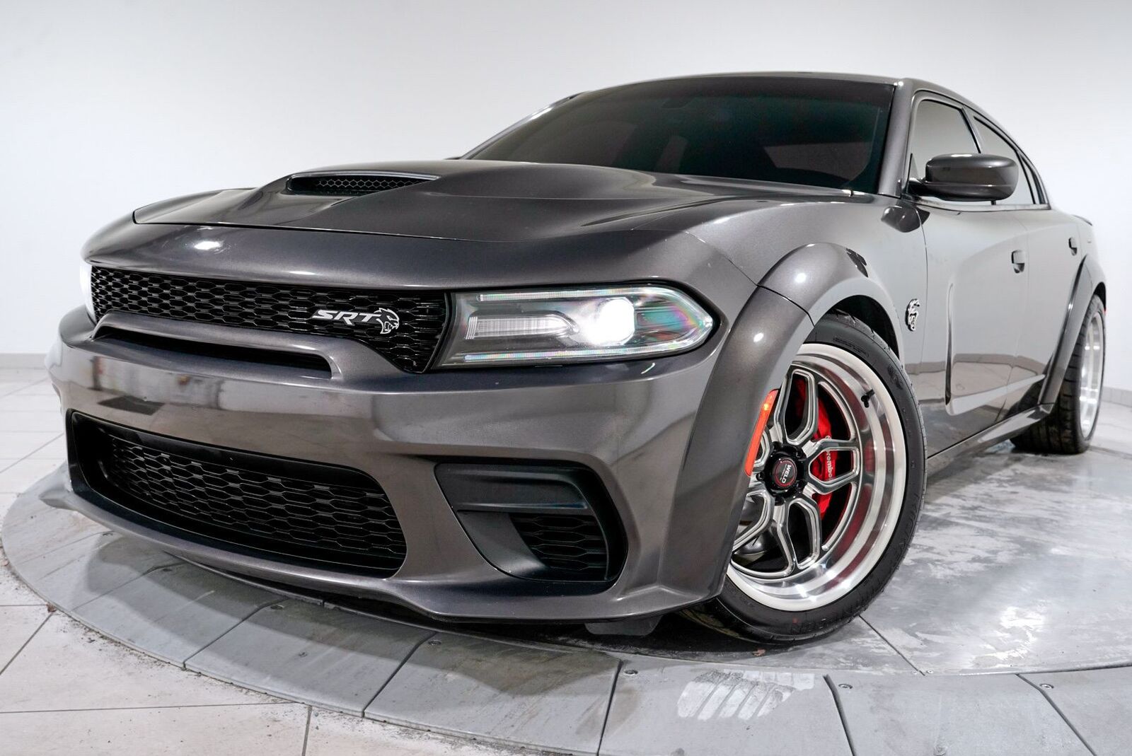 2020 DODGE Charger