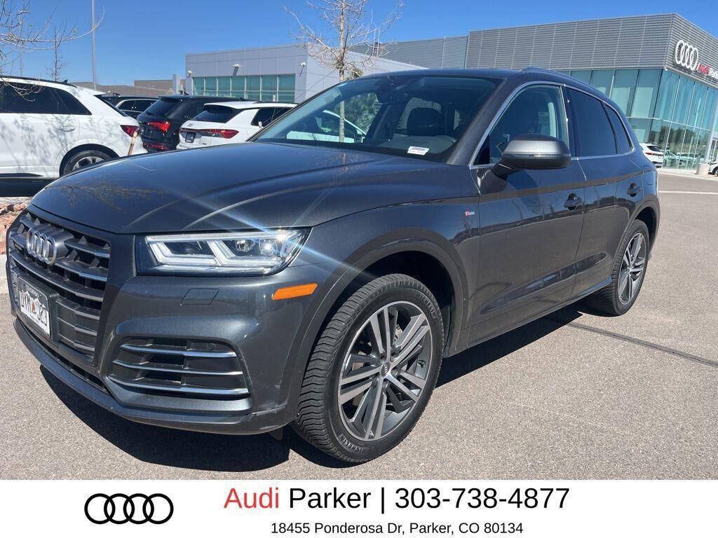 2020 AUDI Q5 e