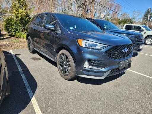 2022 FORD Edge