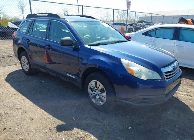 2010 SUBARU Outback