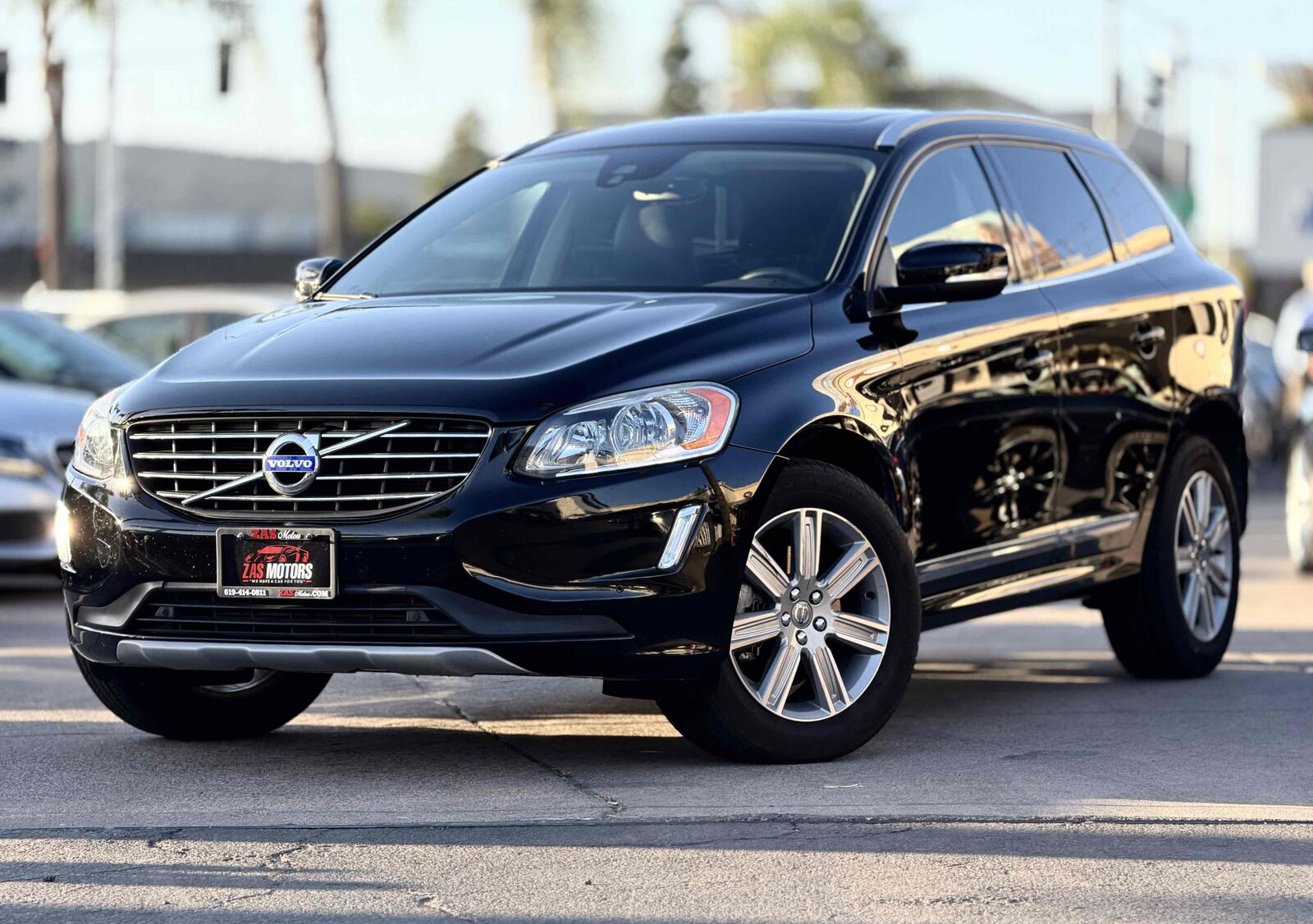 2016 VOLVO XC60