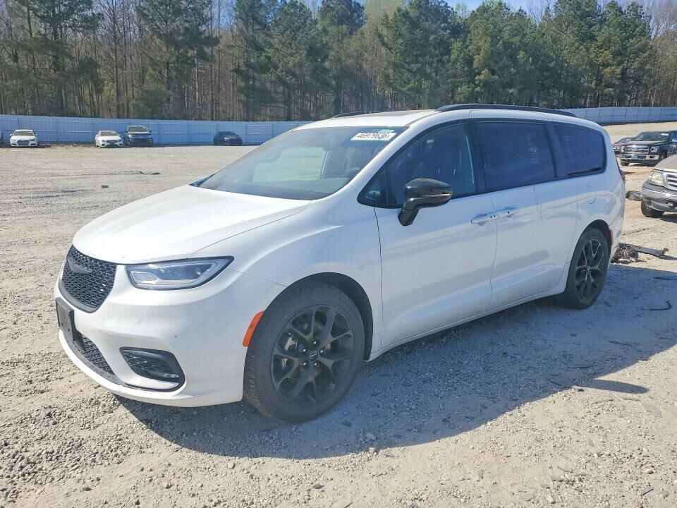 2025 CHRYSLER Pacifica
