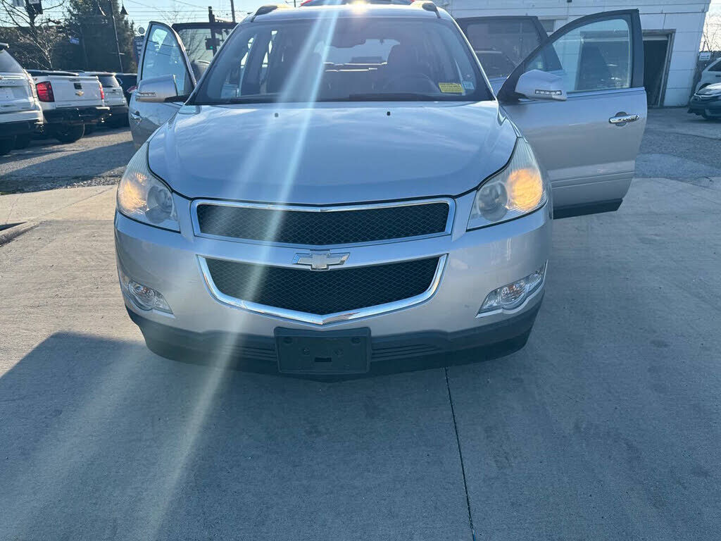2010 CHEVROLET Traverse