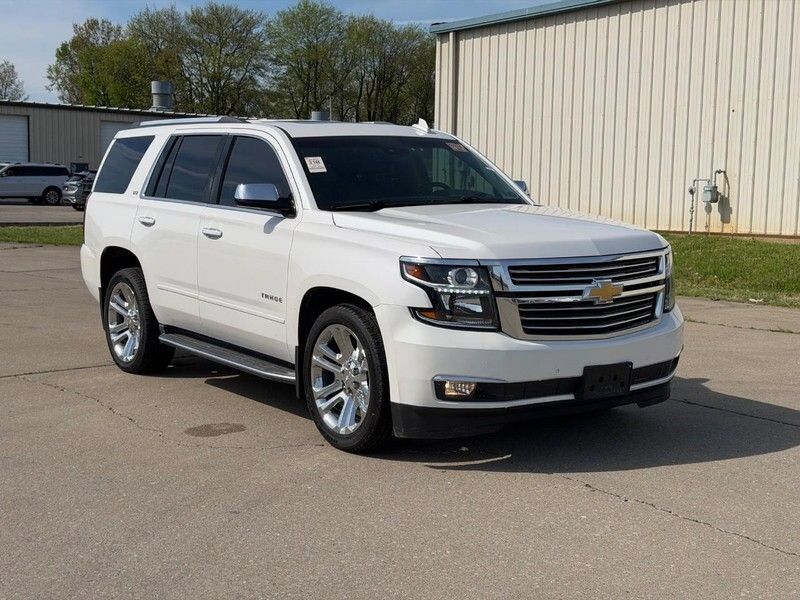 2016 CHEVROLET Tahoe