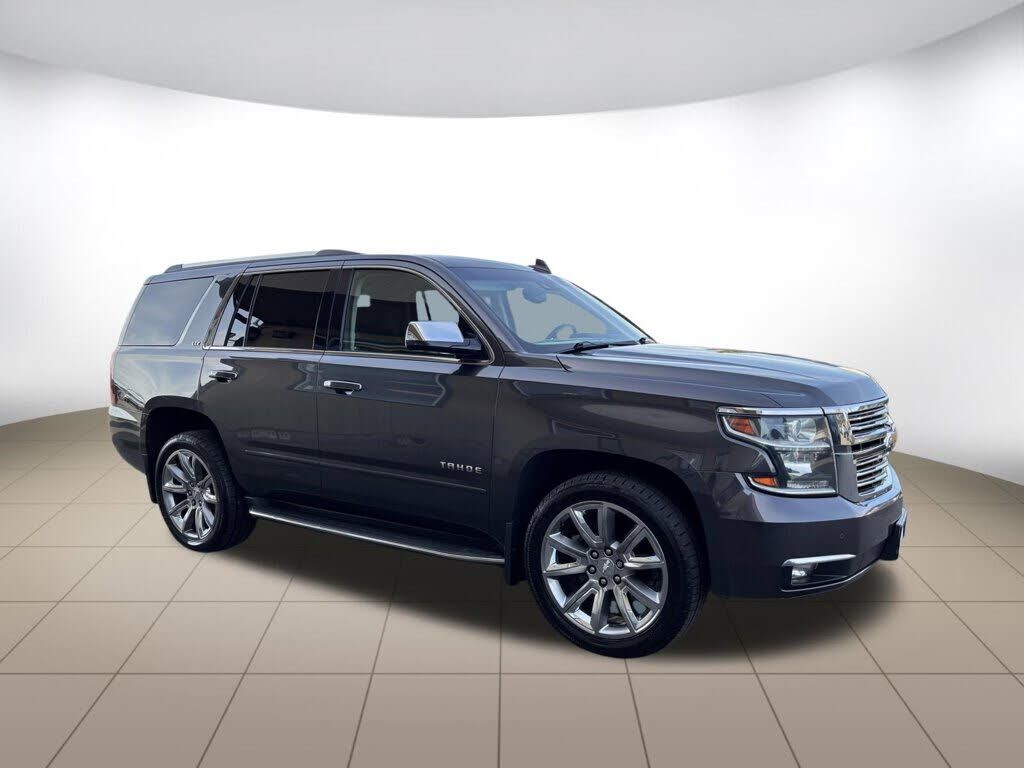 2016 CHEVROLET Tahoe