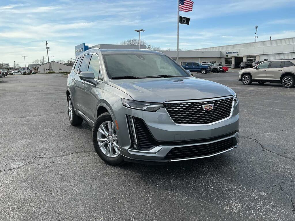 2024 CADILLAC XT6