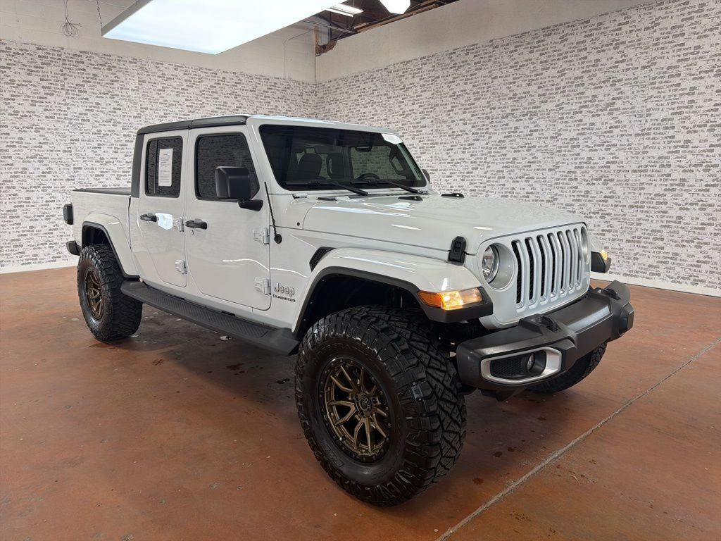 2022 JEEP Gladiator