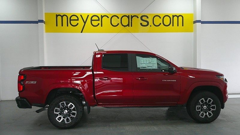 2026 CHEVROLET Colorado