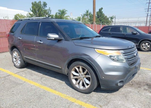 2014 FORD Explorer