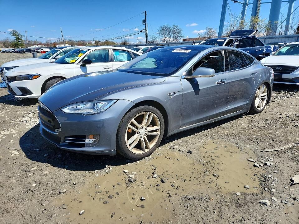 2013 TESLA Model S