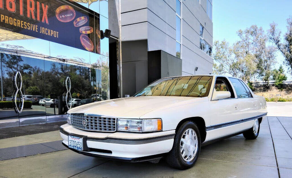 1996 CADILLAC Deville