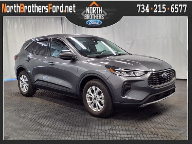 2023 FORD Escape