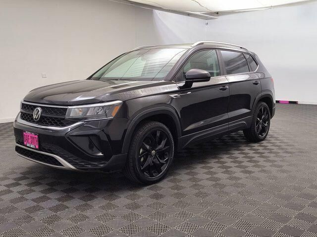 2022 VOLKSWAGEN Taos