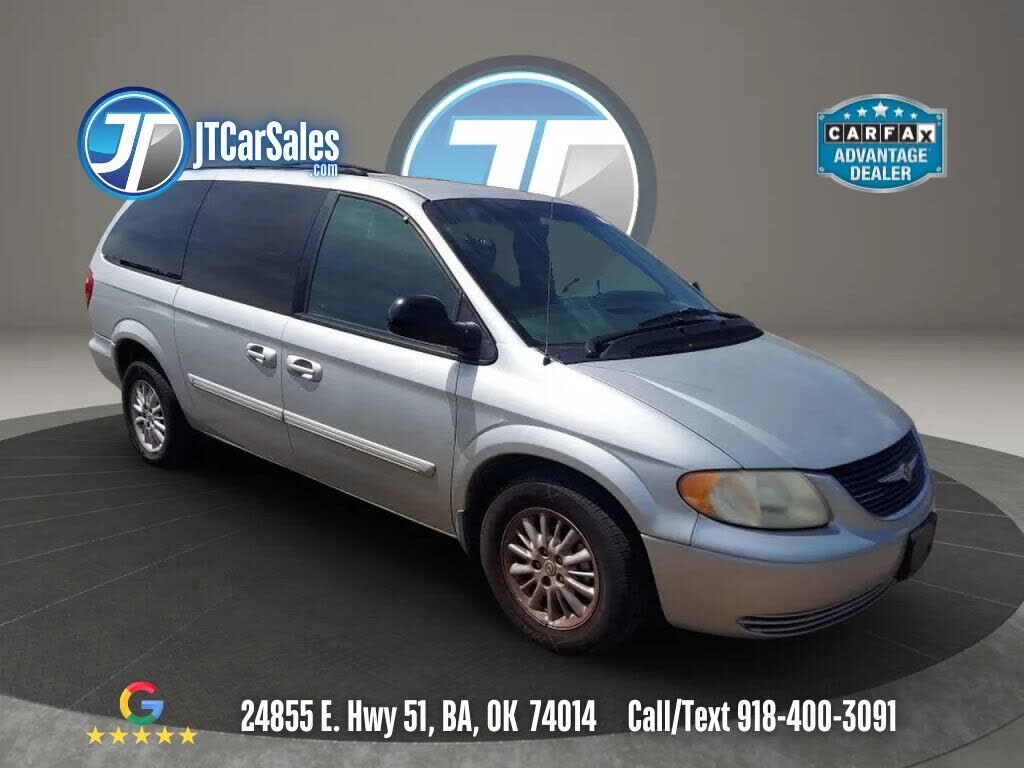 2004 CHRYSLER Town and Country