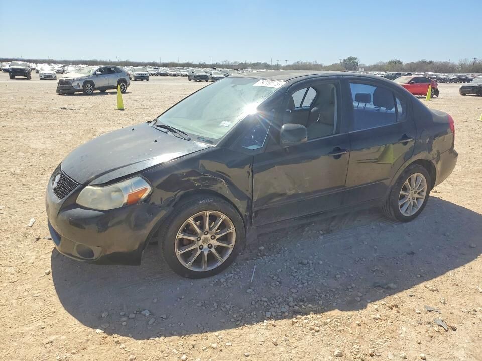 2011 SUZUKI SX4