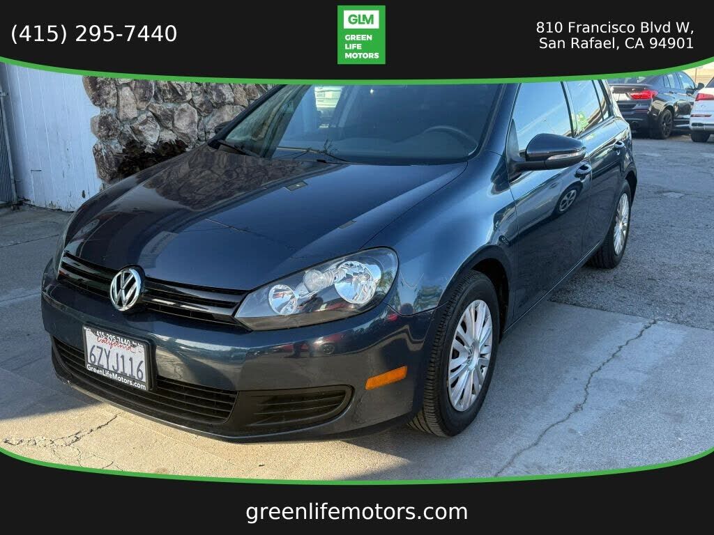 2013 VOLKSWAGEN Golf