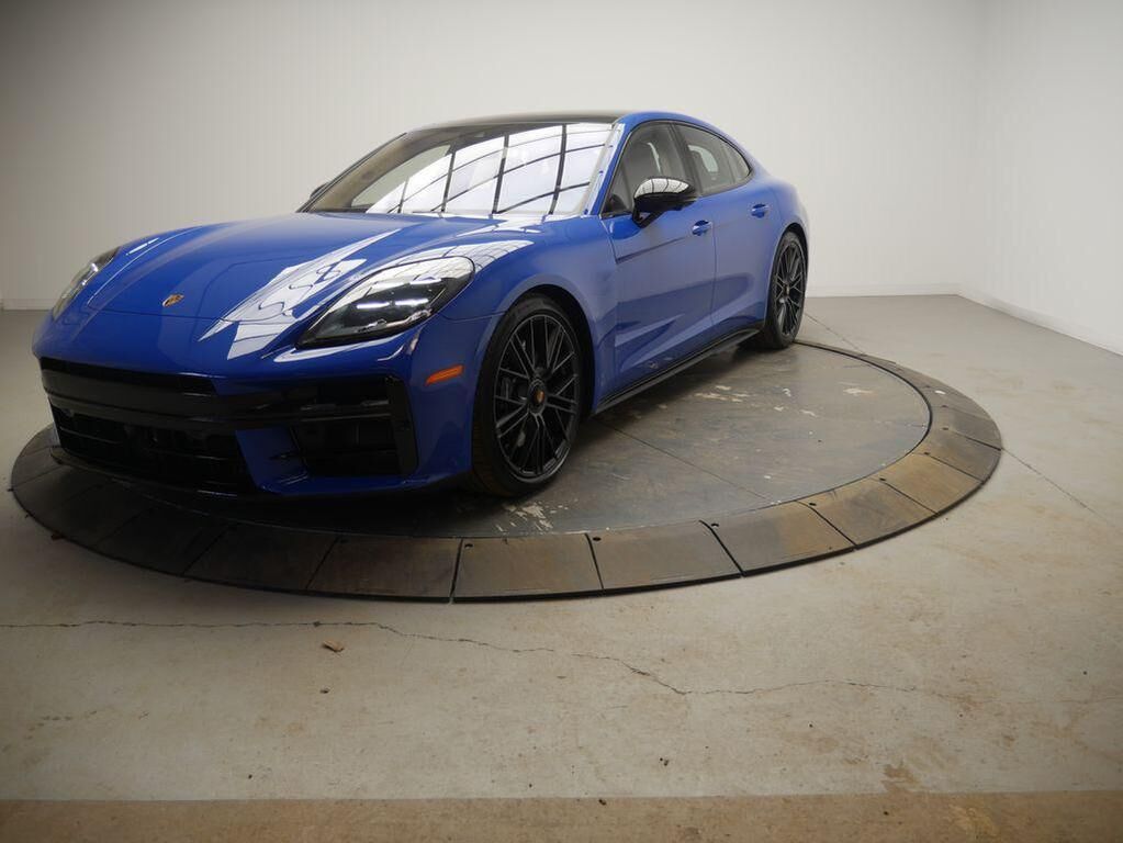 2026 PORSCHE Panamera