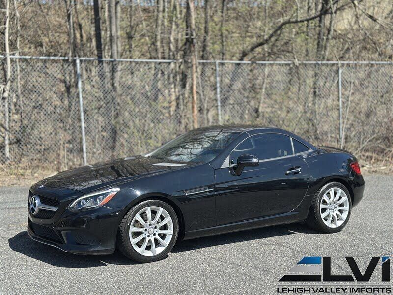 2017 MERCEDES-BENZ SLC-Class