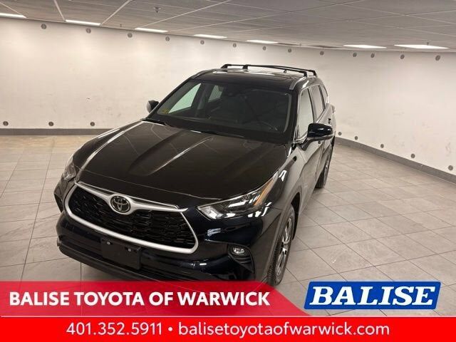 2023 TOYOTA Highlander