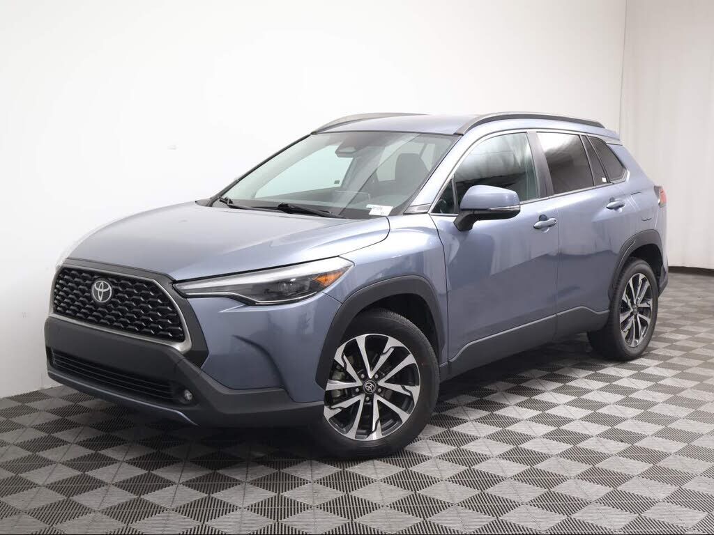 2024 TOYOTA COROLLA