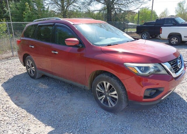 2017 NISSAN Pathfinder