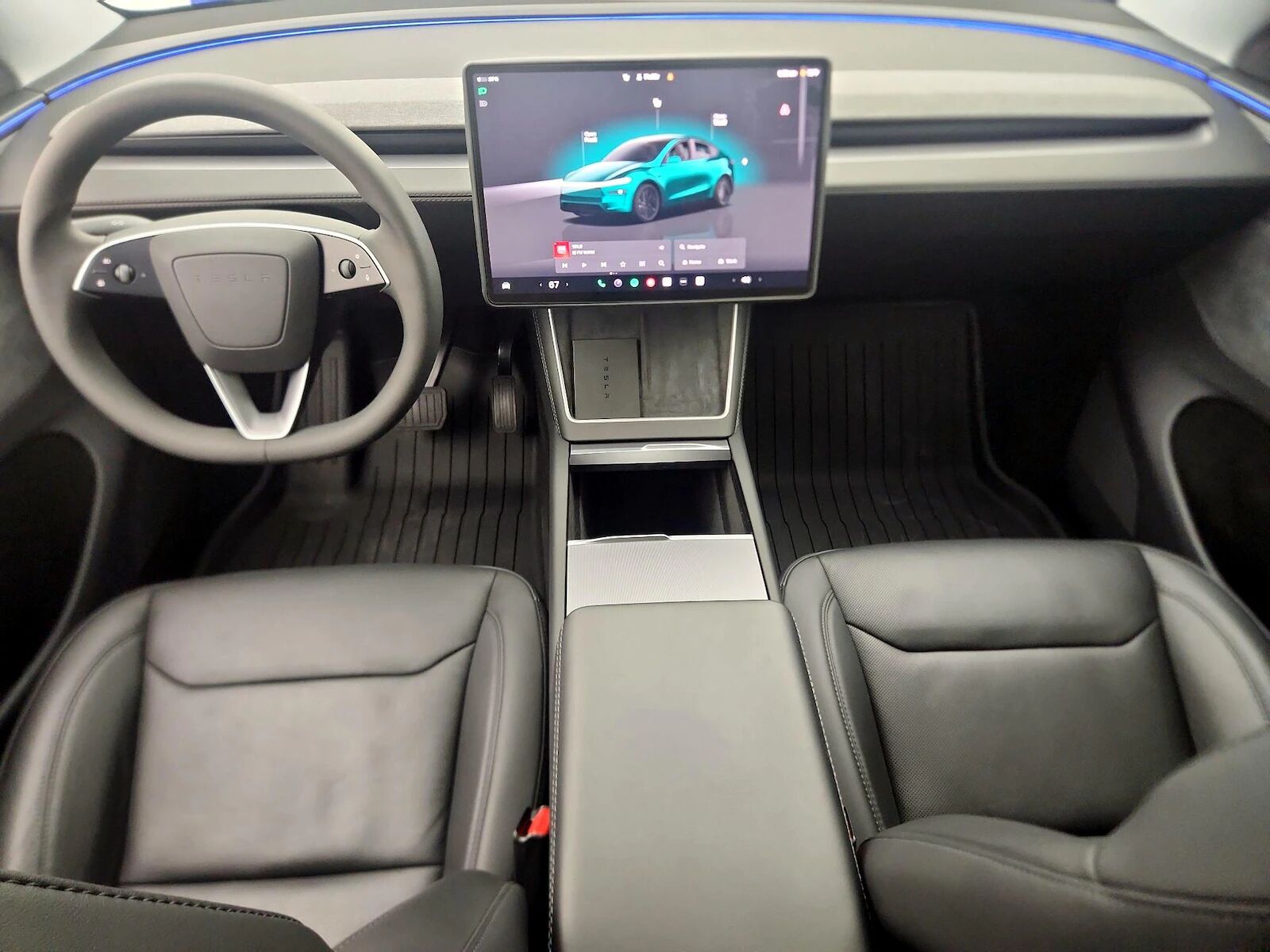 2026 TESLA Model Y