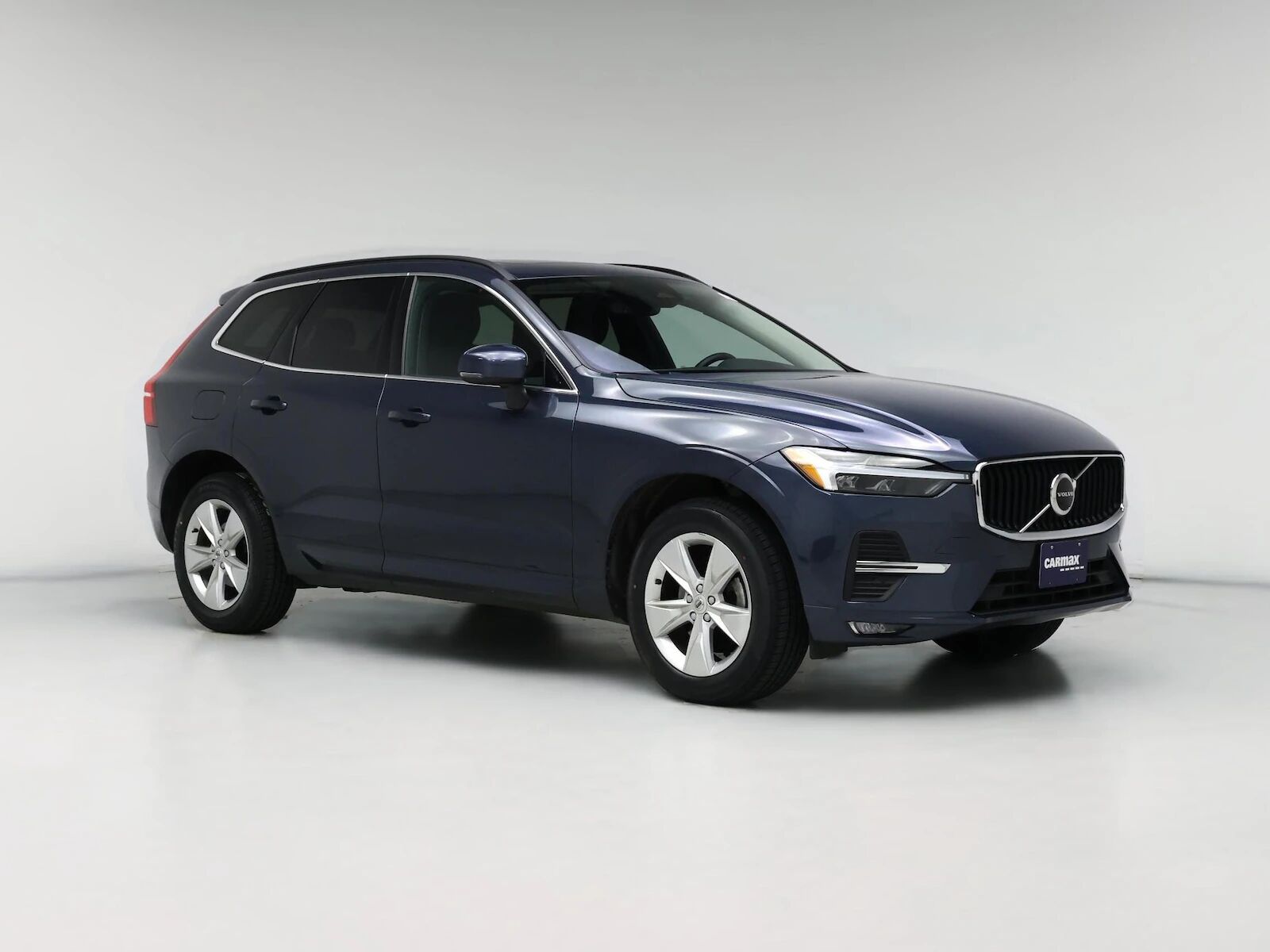 2022 VOLVO XC60