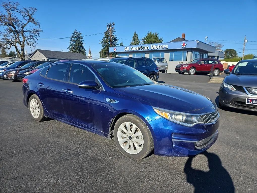 2017 KIA Optima